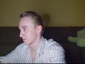 Datalian August 19, 2025 Chaturbate stream image