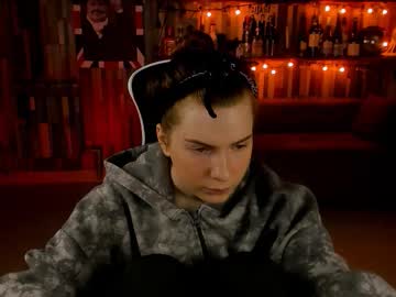Aliceinredsquare August 20, 2025 Chaturbate stream image