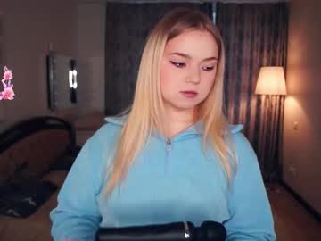 Emelianae August 20, 2025 Chaturbate stream image