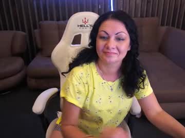 Irismoonn August 20, 2025 Chaturbate stream image