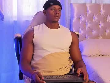 Mulato_Fit15 August 20, 2025 Chaturbate stream image
