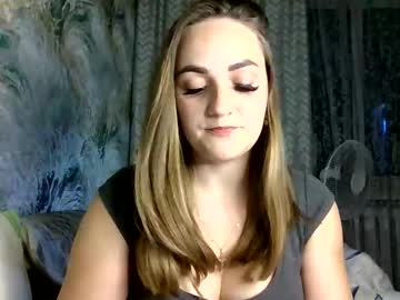Florazee August 20, 2025 Chaturbate stream image