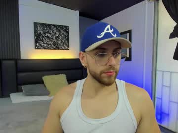 Maxiimo_Wolf August 20, 2025 Chaturbate stream image