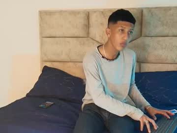 Carry_Hot August 20, 2025 Chaturbate stream image
