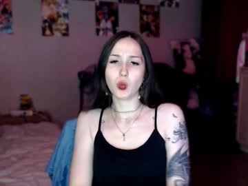 Poppyglow August 20, 2025 Chaturbate stream image