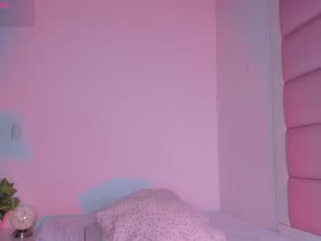 Littlee_Emma_ August 21, 2025 Chaturbate stream image