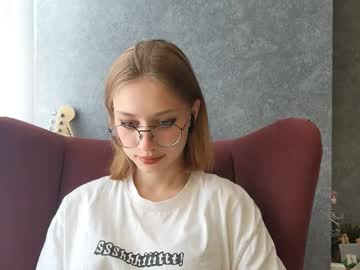 Elwinebanford August 21, 2025 Chaturbate stream image
