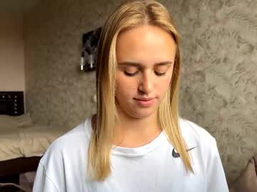 Hermiladziekan August 21, 2025 Chaturbate stream image