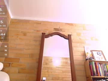 Violetagomez_Co stream photo from August 21, 2025