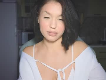 Mia___Lunaa August 21, 2025 Chaturbate stream image