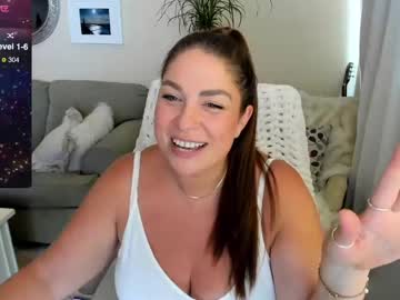 Kierareines August 22, 2025 Chaturbate stream image