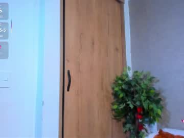 Scaarlentlinkk August 22, 2025 Chaturbate stream image