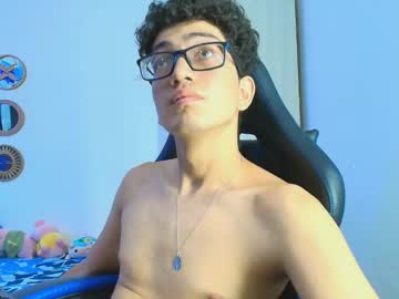 Tylerwhiite_ August 22, 2025 Chaturbate stream image