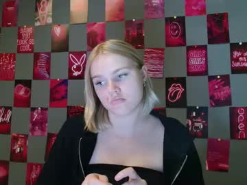 Leyla_Le August 22, 2025 Chaturbate stream image