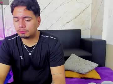 Enrique_Villa23 August 22, 2025 Chaturbate stream image