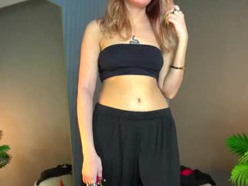 Plumpetite August 22, 2025 Chaturbate stream image