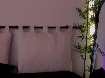 Violetcollins_ August 22, 2025 Chaturbate stream image