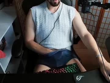 Kissandcream stream photo from August 22, 2025