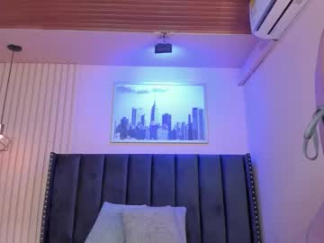 Viiolett_Lee August 22, 2025 Chaturbate stream image