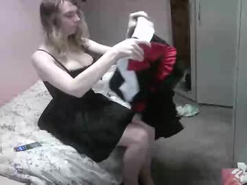 Sissymaidsummer August 22, 2025 Chaturbate stream image
