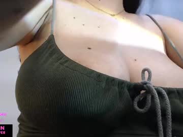 Velvetcrystal August 23, 2025 Chaturbate stream image