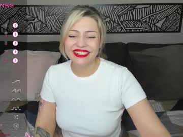 Jully_Rox stream photo from August 23, 2025