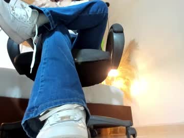 Alma_Fenix August 23, 2025 Chaturbate stream image