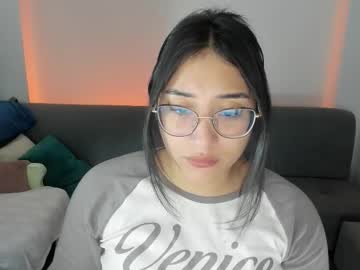 Hottbee1 August 23, 2025 Chaturbate stream image