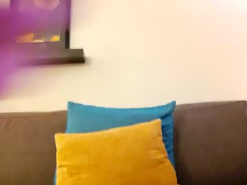 Hugeselffacial August 23, 2025 Chaturbate stream image