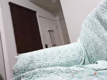 Peachesncream0303 August 24, 2025 Chaturbate stream image