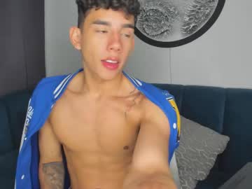 Andrew_Twink18 August 24, 2025 Chaturbate stream image