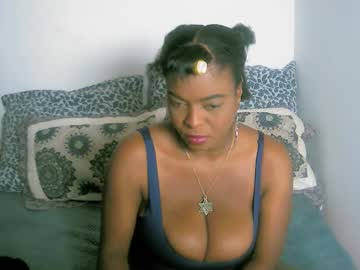 Bianca_Ebony stream photo from August 24, 2025