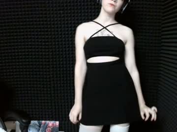 Cathrynmadlung August 24, 2025 Chaturbate stream image