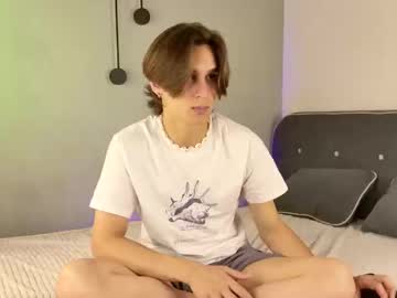 Strong_Boar August 24, 2025 Chaturbate stream image