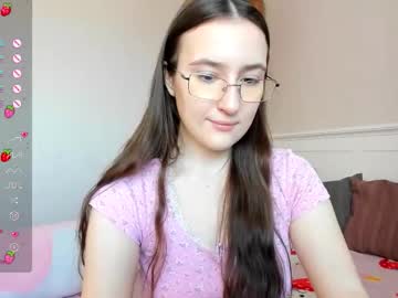 Pingviluly August 25, 2025 Chaturbate stream image