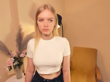 Kizzy_Crazy August 25, 2025 Chaturbate stream image