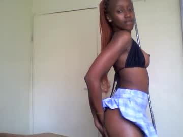Sexyy_Tiny August 25, 2025 Chaturbate stream image