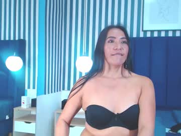 Viviennerosette August 25, 2025 Chaturbate stream image