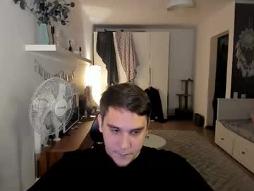 Bear_Beer130 August 25, 2025 Chaturbate stream image