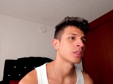 Kevin_Ahs1 August 25, 2025 Chaturbate stream image