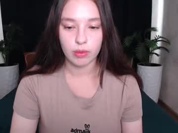 Shyshyshyshyshy3 August 26, 2025 Chaturbate stream image
