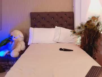 Azaria_W August 26, 2025 Chaturbate stream image