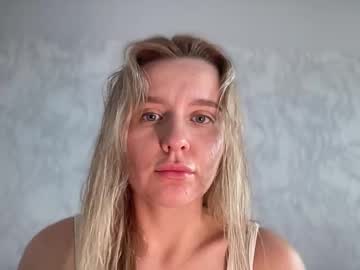 Iniva05 August 26, 2025 Chaturbate stream image