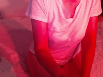 Heavenlykiss August 26, 2025 Chaturbate stream image