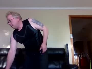 Gimmmieoooo August 27, 2025 Chaturbate stream image