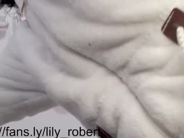 Lily_Robertss_ August 27, 2025 Chaturbate stream image