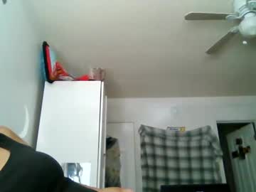 Crystalbarbie214 August 28, 2025 Chaturbate stream image