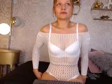 Cristal10_ August 28, 2025 Chaturbate stream image