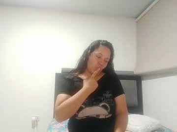 Polyamoryandsexx August 29, 2025 Chaturbate stream image