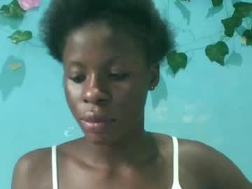 Honey_Bug2 August 29, 2025 Chaturbate stream image